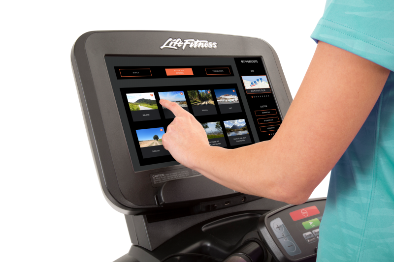 fundament Snelkoppelingen Bloemlezing LIFE FITNESS PLATINUM CLUB SERIES TREADMILL WITH DISCOVER SE3 HD CONSOLE -  Equip Your Gym